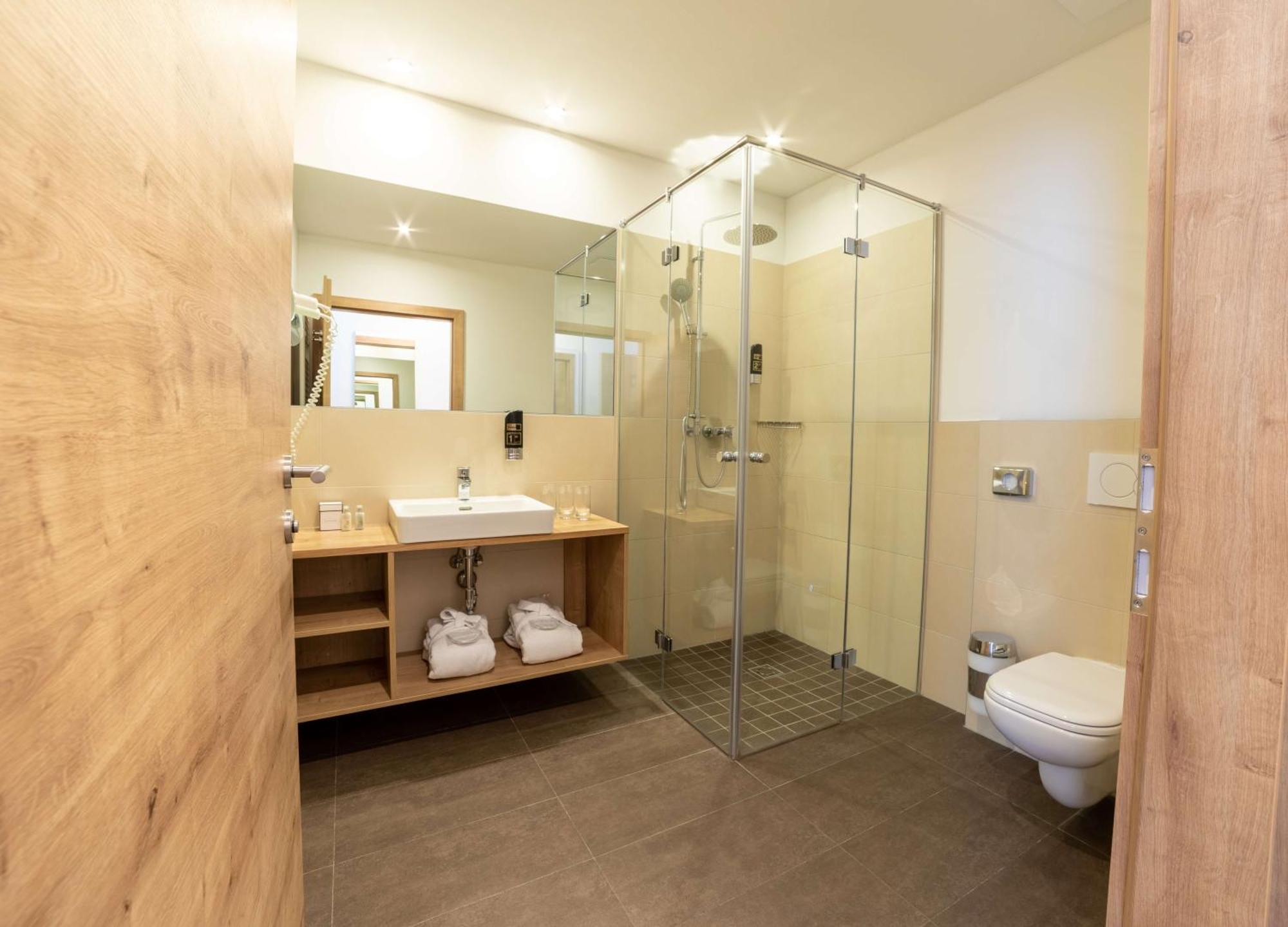 Hotel Bergkristall Малиниц Екстериор снимка