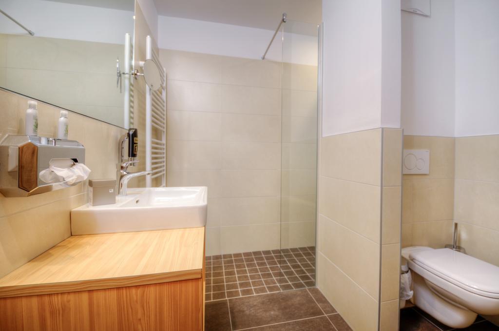 Hotel Bergkristall Малиниц Екстериор снимка